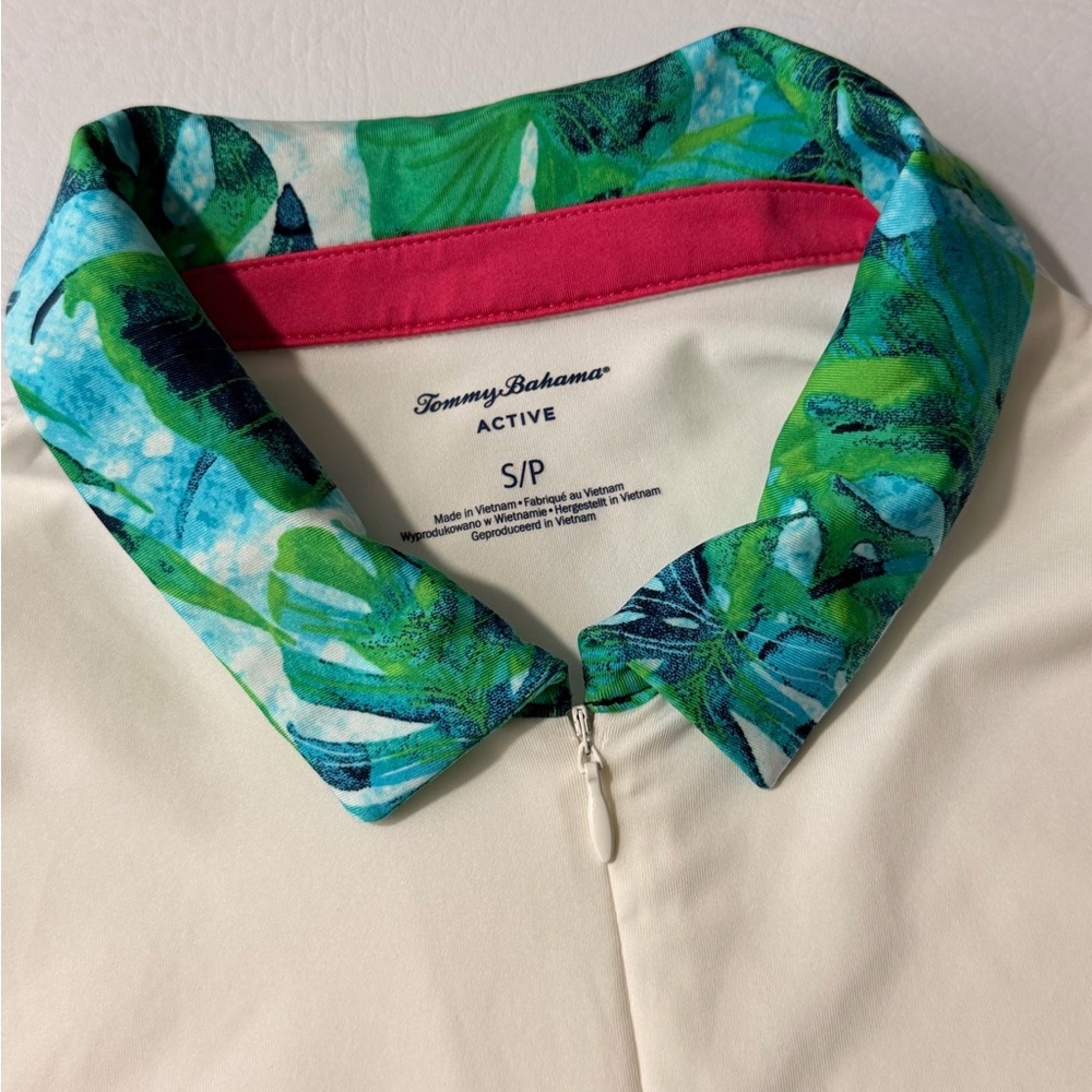 Tommy Bahama Cream‎ Jacket with Tropical Blue and Green Collar